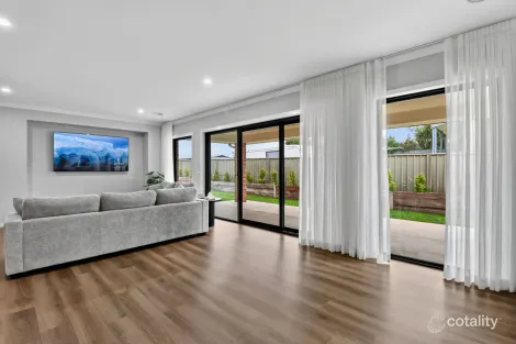 Property photo of 1 Dolan Court Mathoura NSW 2710