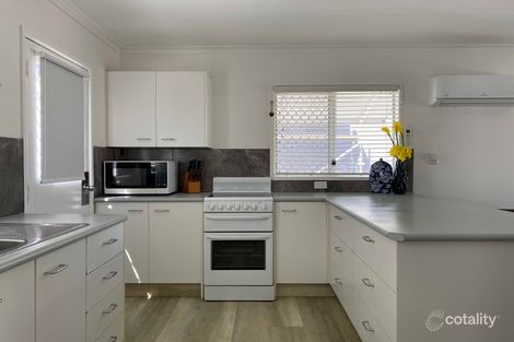 Property photo of 32 Naranga Avenue Broadbeach Waters QLD 4218