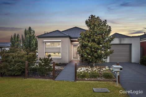 Property photo of 17 Sarton Link Pakenham VIC 3810