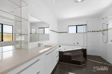 Property photo of 13 Harvard Street Kenmore QLD 4069