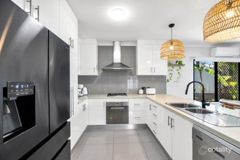 Property photo of 15 Carter Close Smithfield QLD 4878