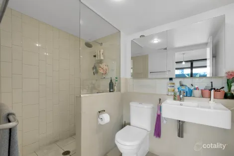 Property photo of 213/8 Musgrave Street West End QLD 4101