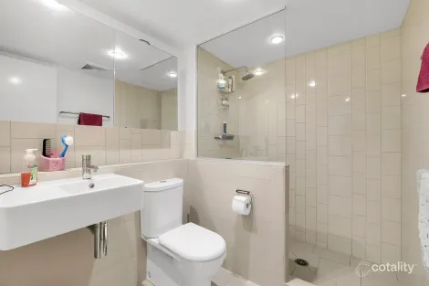 Property photo of 213/8 Musgrave Street West End QLD 4101