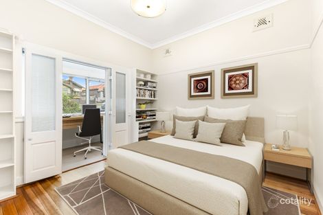 31 Undine St, Russell Lea, NSW 2046