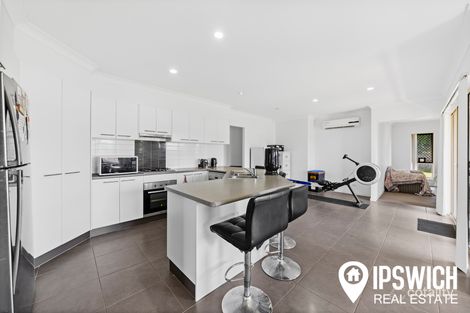 Property photo of 5 Shamrock Court Chuwar QLD 4306
