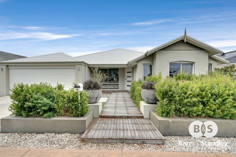 Property photo of 16 Glenelg Drive Millbridge WA 6232