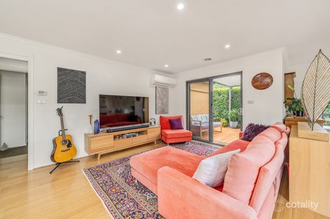 Property photo of 1/24 Hellmund Street Queanbeyan West NSW 2620