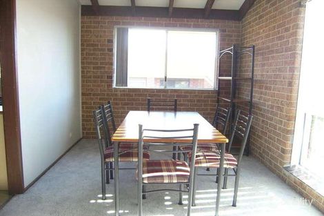 Property photo of 2/30 Mowatt Street Queanbeyan East NSW 2620