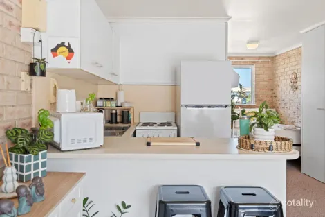 Property photo of 13/4 Brighton Street Biggera Waters QLD 4216