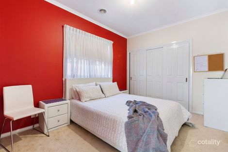Property photo of 4 Forrest Place Taylors Lakes VIC 3038