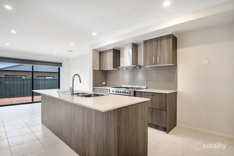 Property photo of 14 Springbank Road Wollert VIC 3750