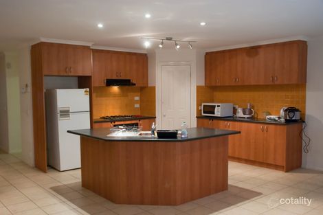 Property photo of 19 Frawley Court Tarneit VIC 3029