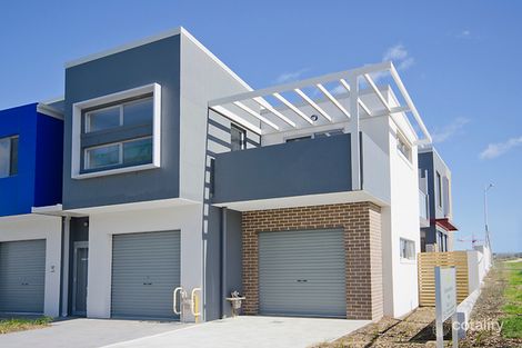20/62 Max Jacobs Ave, Wright, ACT 2611