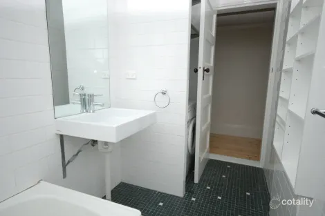 Property photo of 8/7 Ithaca Road Elizabeth Bay NSW 2011