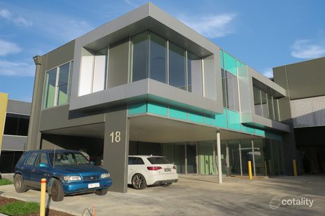 18 Canterbury Rd, Braeside, VIC 3195