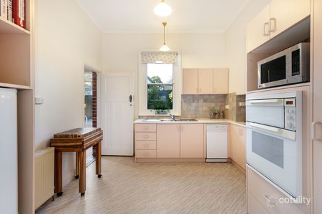 Property photo of 49 The Boulevard Hawthorn VIC 3122
