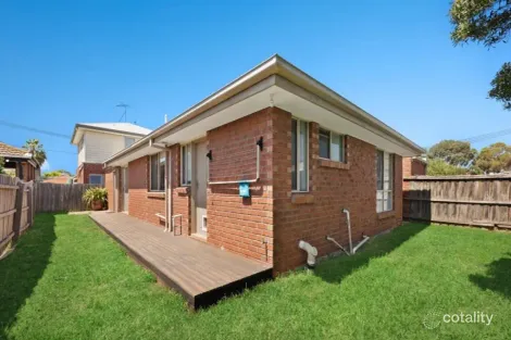 Property photo of 96B Silvereye Crescent Werribee VIC 3030