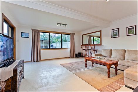 Property photo of 7 Lowana Avenue Kirrawee NSW 2232