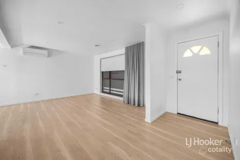 Property photo of 4 Tamarind Crescent Werribee VIC 3030