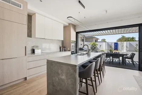 Property photo of 6/64 Gallop Road Dalkeith WA 6009