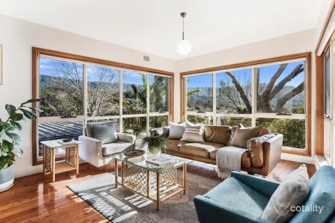 60 Dumfries Ave, Mount Ousley, NSW 2519