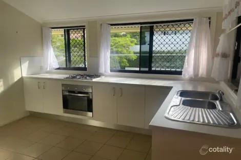 Property photo of 3/2 Seventh Avenue Sandgate QLD 4017