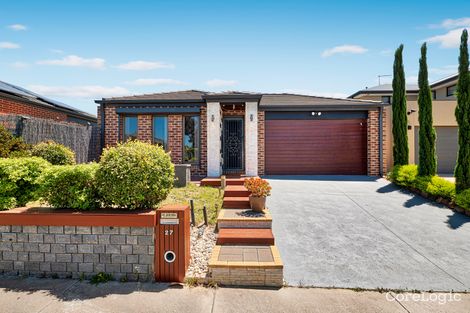 Property photo of 27 Stanford Street Cranbourne West VIC 3977