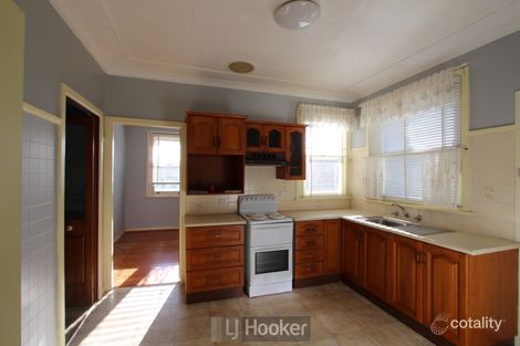 Property photo of 8 Warner Street Warners Bay NSW 2282