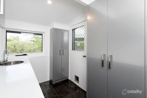 Property photo of 104 Finniss Crescent Narrabundah ACT 2604