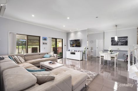 Property photo of 17 Yarran Drive Ashmore QLD 4214