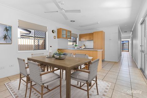 Property photo of 27 Twelfth Avenue Palm Beach QLD 4221