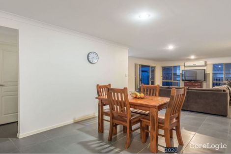 Property photo of 2 Ridgemount Street Bahrs Scrub QLD 4207