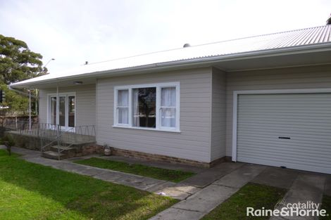 14 Wells St, East Gosford, NSW 2250