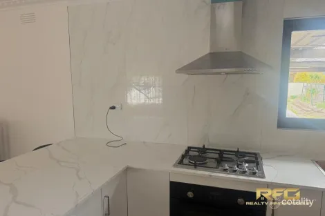 Property photo of 14 Bent Street St Albans VIC 3021