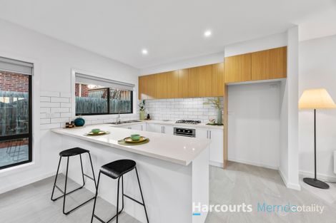 3/96 Whitelaw St, Reservoir, VIC 3073