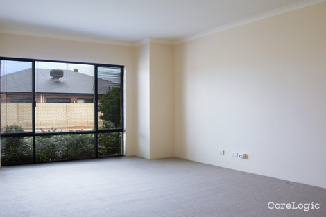 Property photo of 25 Marsdenia Road Halls Head WA 6210