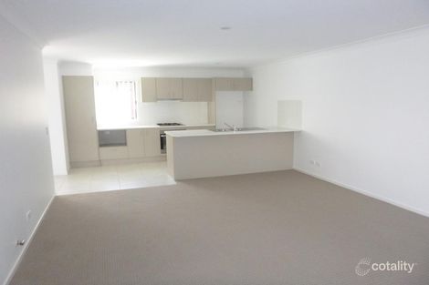 Property photo of 2 Blackbird Street Thornton NSW 2322