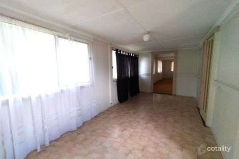 17 Crown St, Holland Park West, QLD 4121