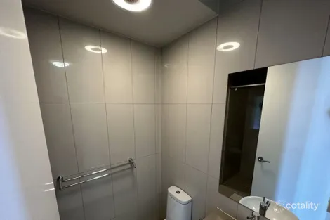 Property photo of 9/450 Main Street Kangaroo Point QLD 4169