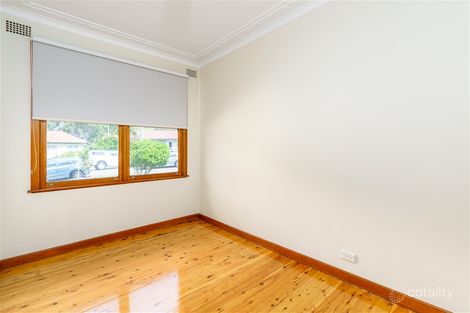 Property photo of 22 Corriston Crescent Adamstown Heights NSW 2289