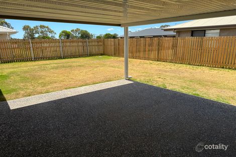 Property photo of 11 Bonavista Way Eli Waters QLD 4655