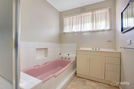 Property photo of 19 Aranga Crescent Donvale VIC 3111
