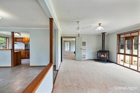 Property photo of 70 Rodger Place Bushfield VIC 3281