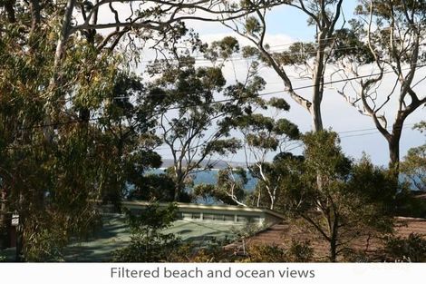 Property photo of 27 Tallwood Avenue Narrawallee NSW 2539