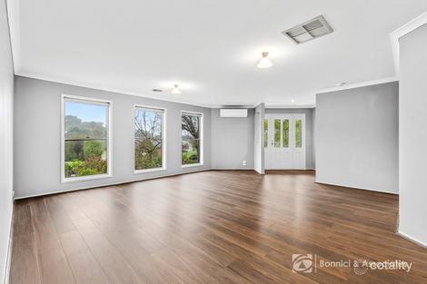 Property photo of 12 Ballara Drive Wodonga VIC 3690