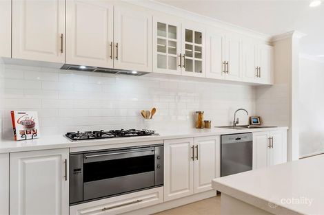 Property photo of 27 Caversham Drive Mornington VIC 3931