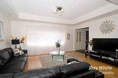 Property photo of 39 Nockolds Crescent Noble Park VIC 3174