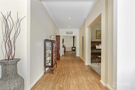 Property photo of 49 Bellmans Road Bushfield VIC 3281