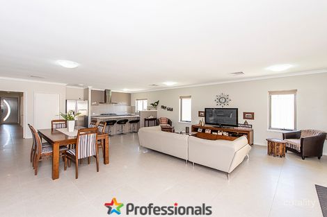 Property photo of 55 Wyeree Road Mandurah WA 6210