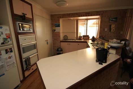 Property photo of 71 Kurrajong Circle Glen Iris WA 6230